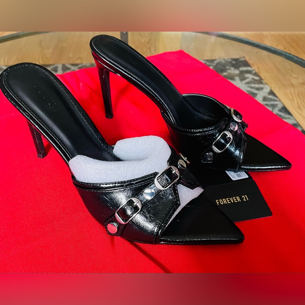 Forever 21 Black Elegant Pointed Toe Heels